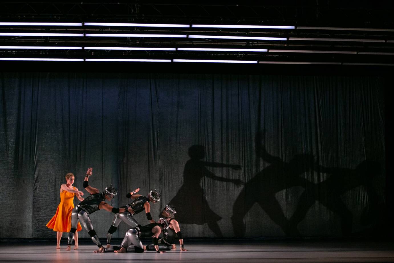 IMPRESSIONS: Paul Taylor Dance Company With The Orchestra Of St. Luke’s ...